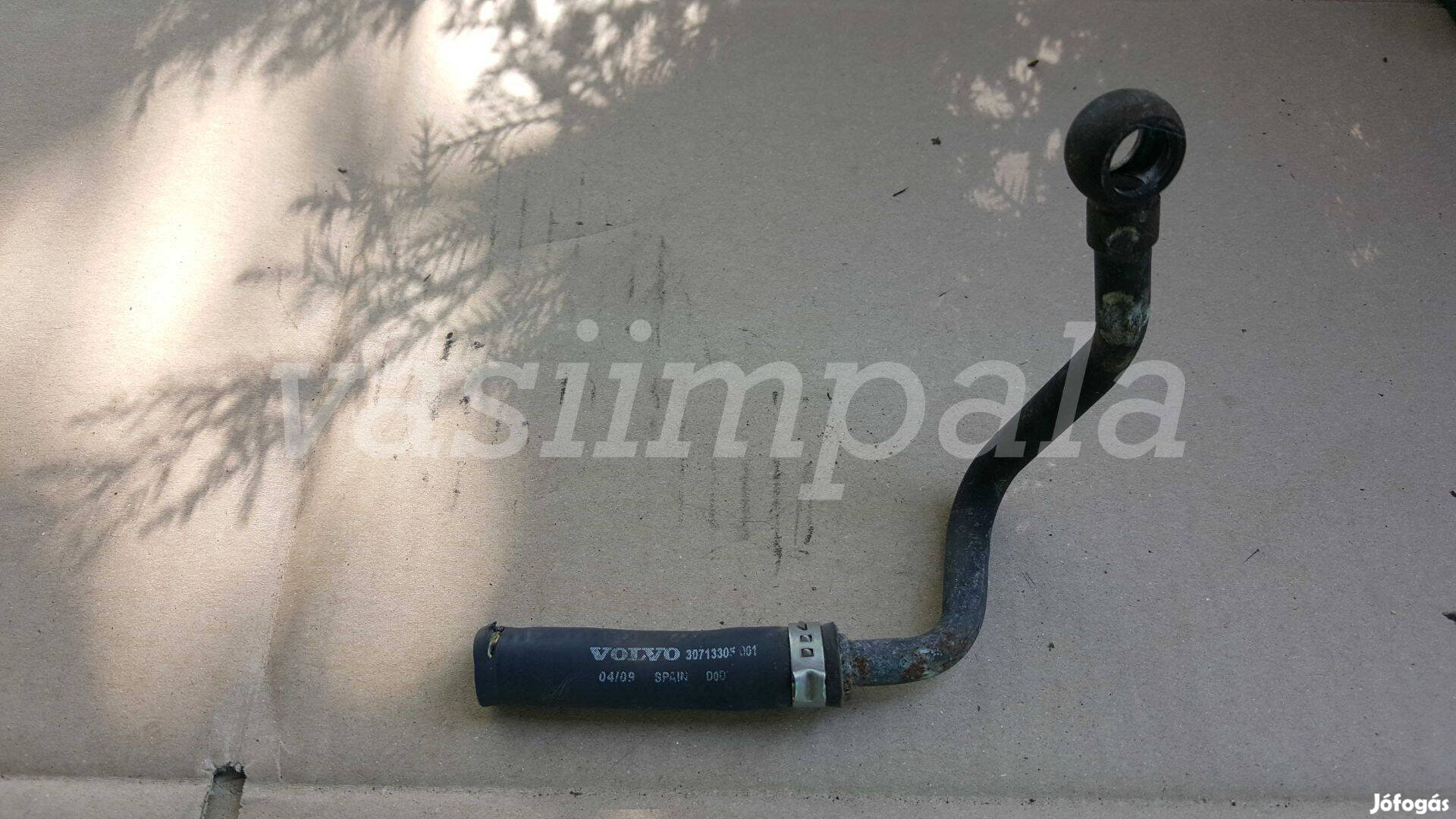 Volvo 30637827 30713305 S60 S80 V70 XC70 XC90 turbó vízcső