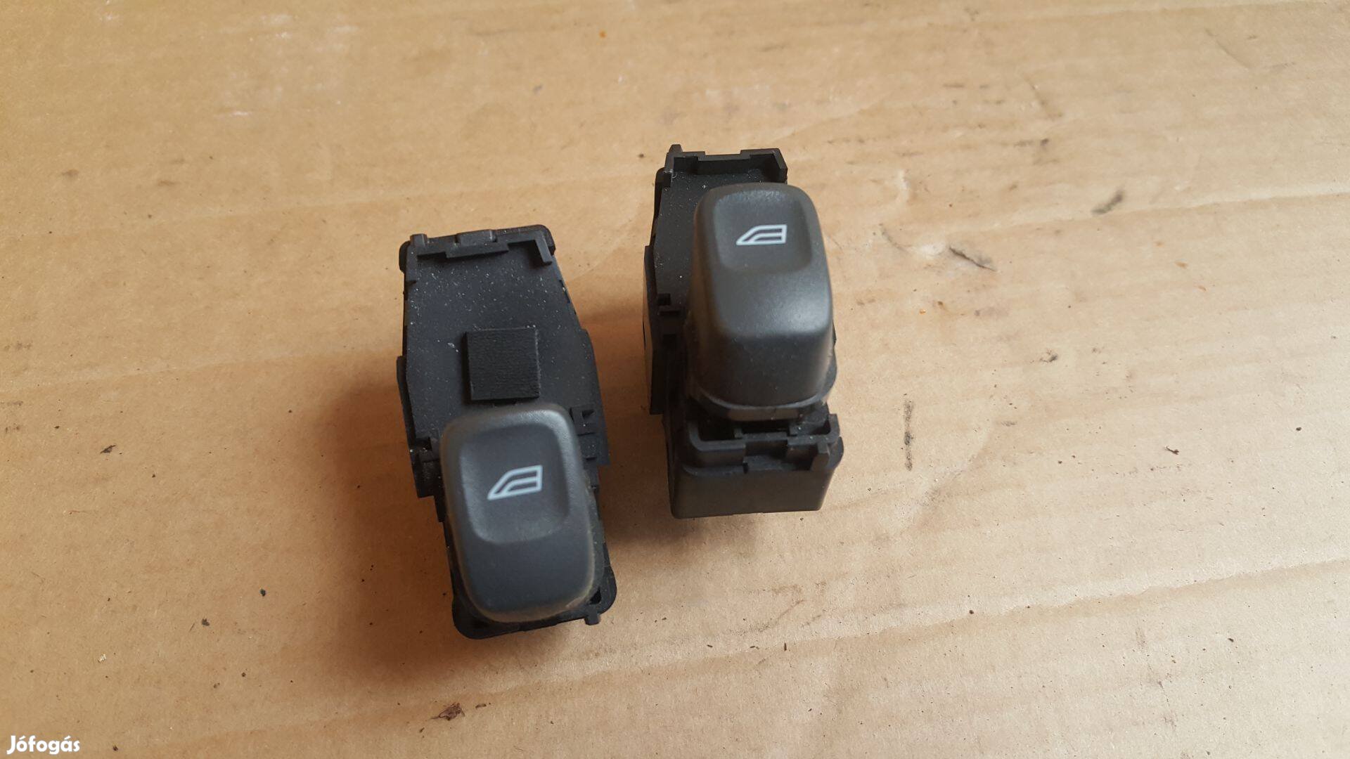 Volvo 30638706 30638710 S40 V40 hátsó ablakemelőkapcsoló