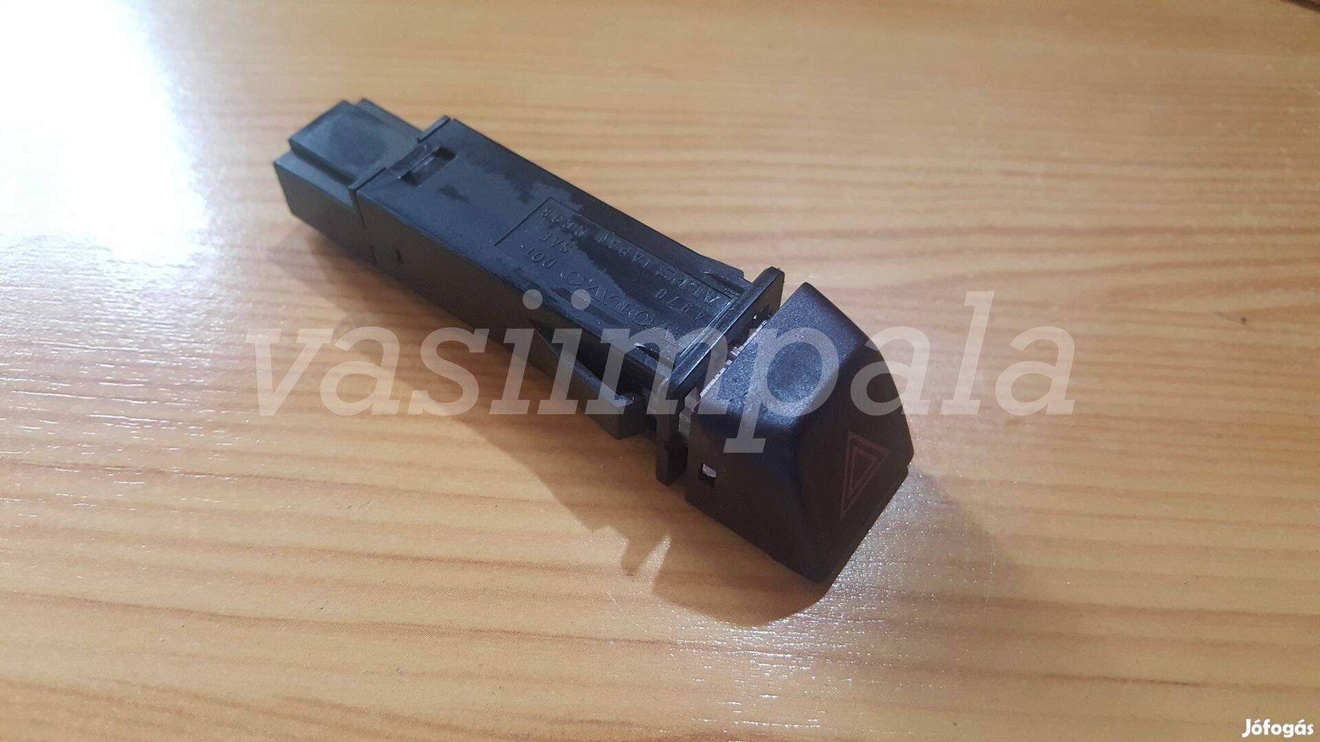 Volvo 30739296 S60 V70 XC70 elakadáskapcsoló