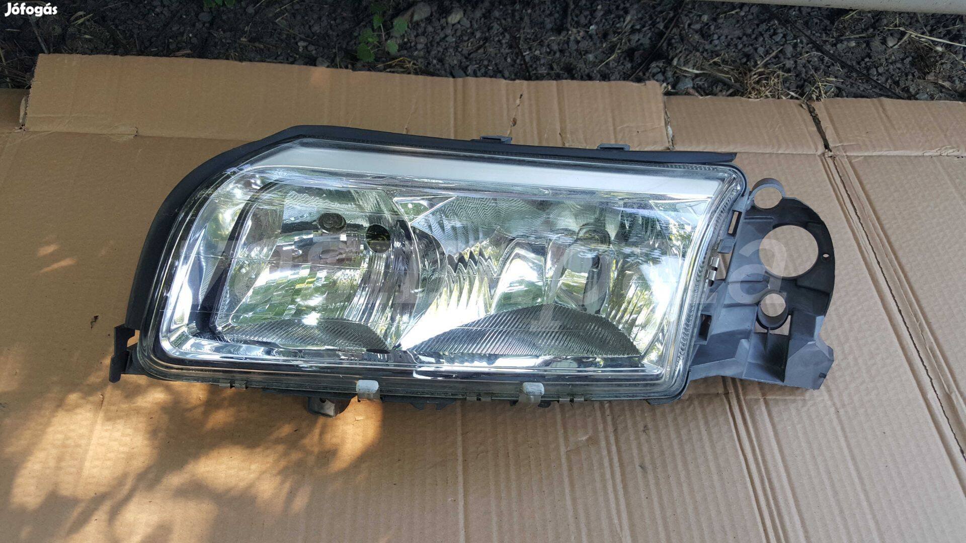 Volvo 30744489 S80 bal halogén lámpa