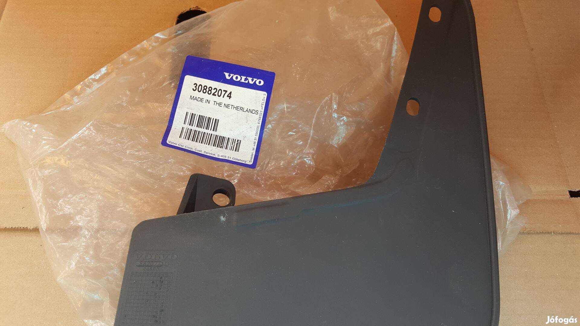 Volvo 30882074 S40 V40 bal első sárcsapó