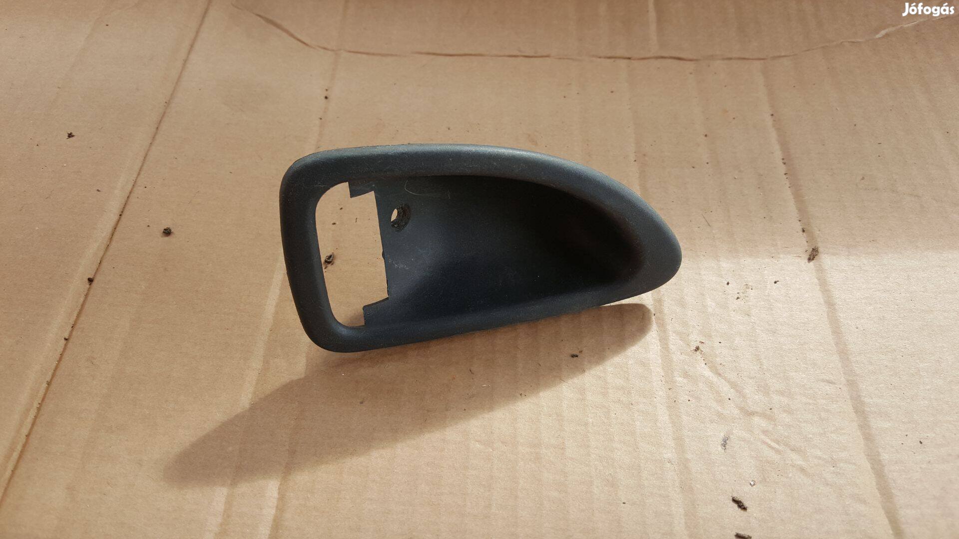 Volvo 30883898 S40 V40 bal belső kilincskeret