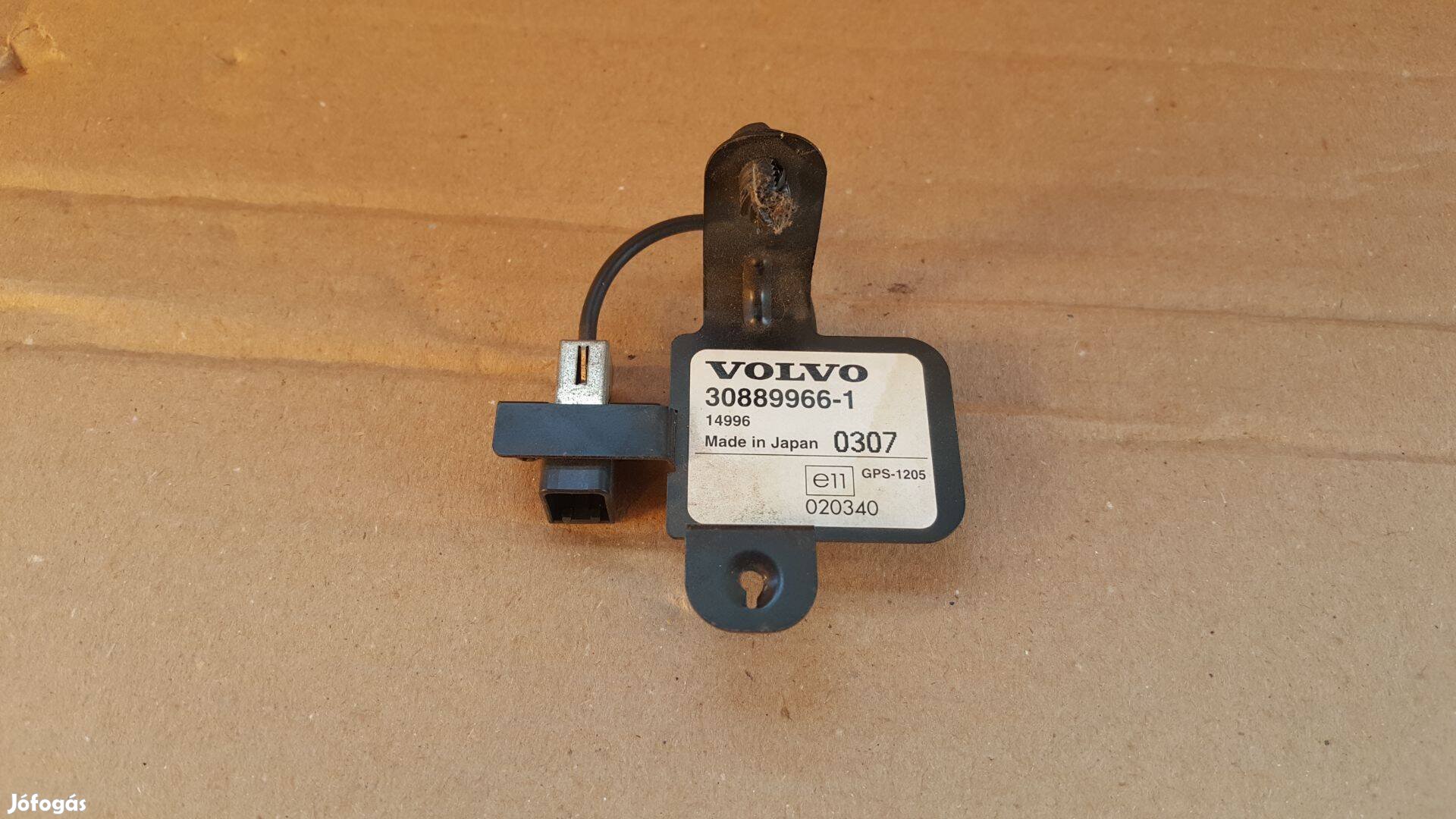 Volvo 30889966 S40 V40 GPS antenna