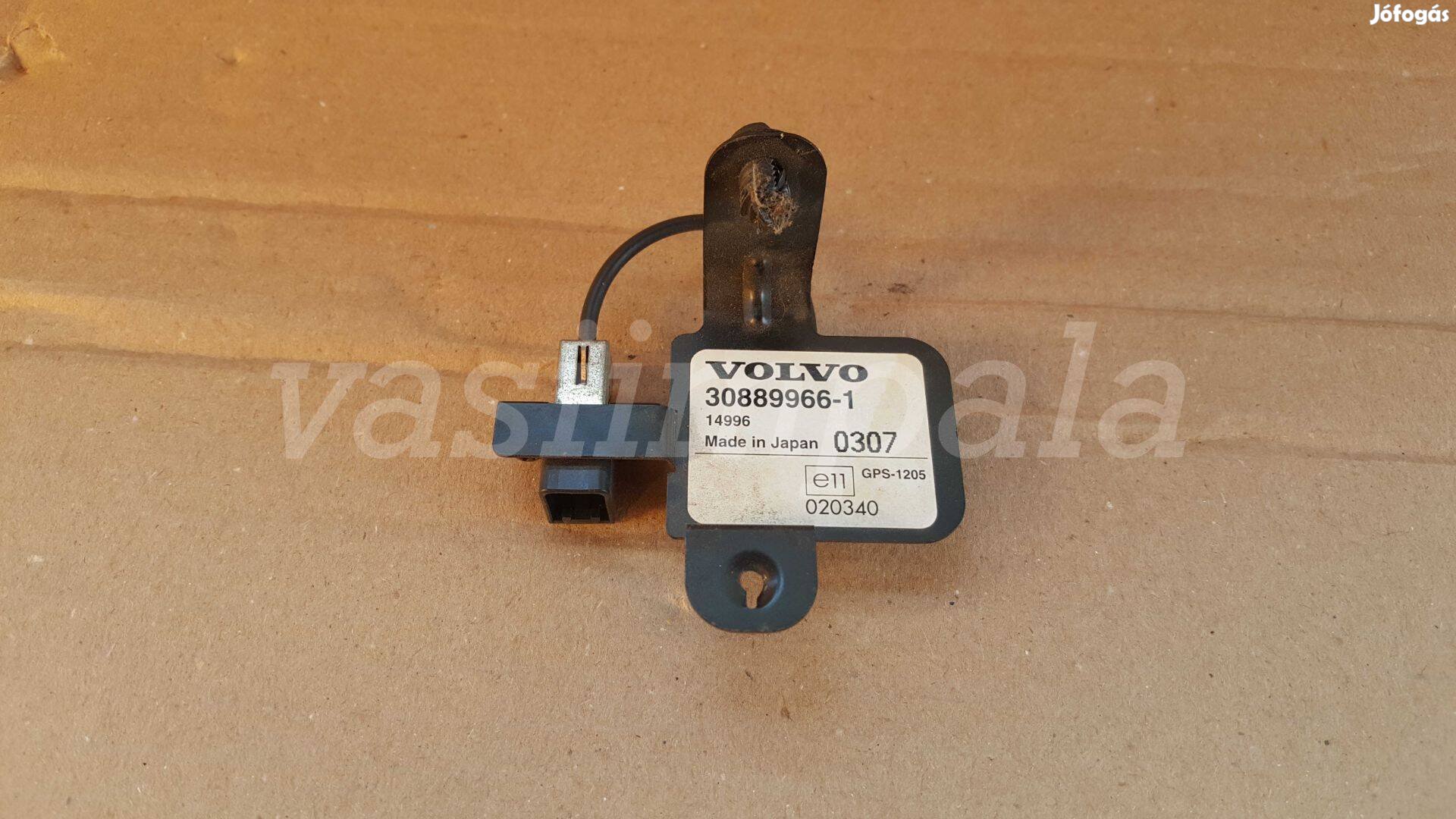 Volvo 30889966 S40 V40 GPS antenna