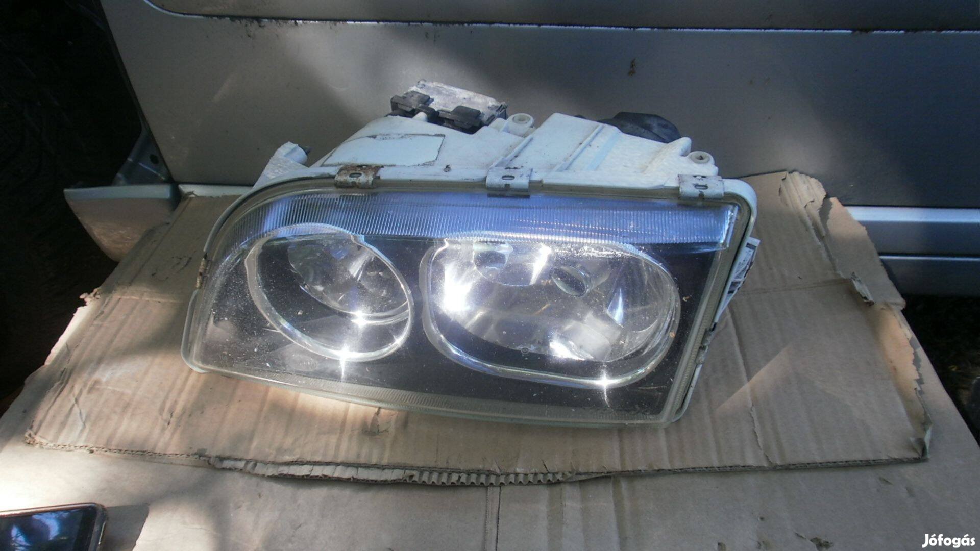 Volvo 30899884 S40 V40 bal xenonlámpa