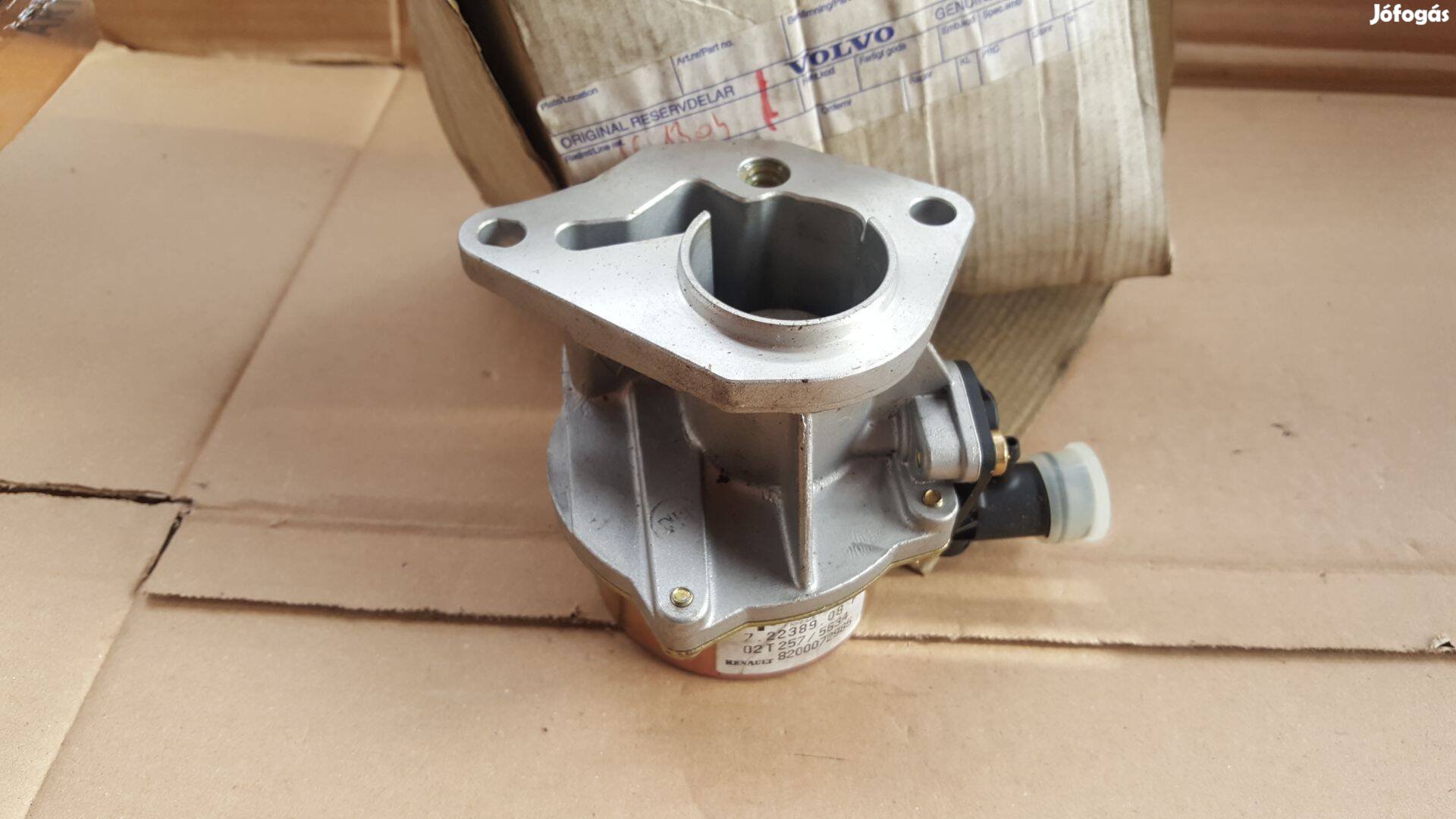 Volvo 31216387 S40 V40 1.9D fékvákuumpumpa