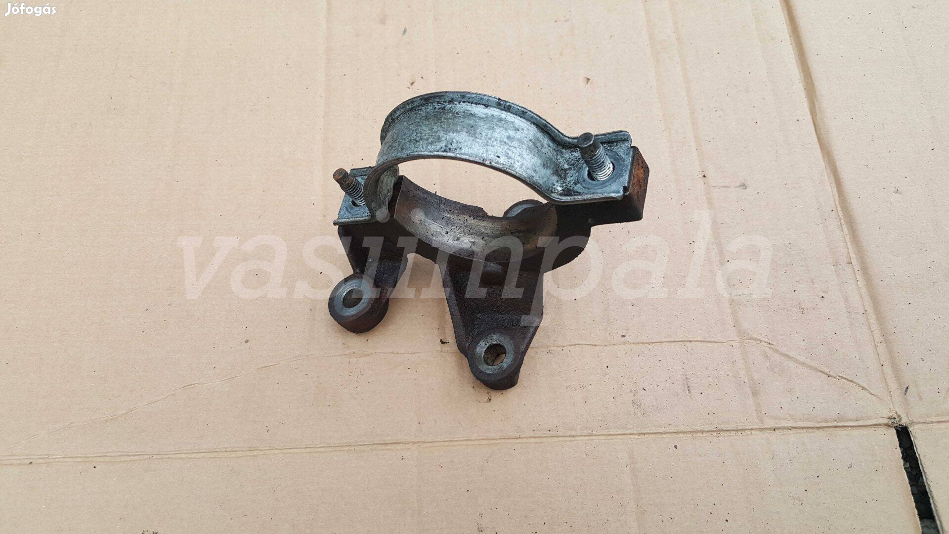 Volvo 31280980 30735440 S40 V50 C30 C70 féltengelycsapágy rögzítő