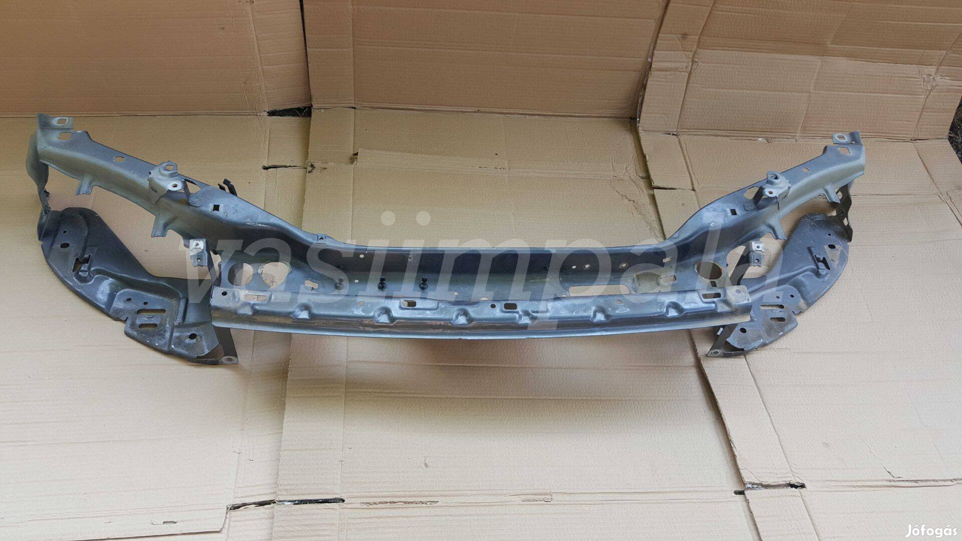 Volvo 31299572 S40 V50 C30 C70 homlokfal