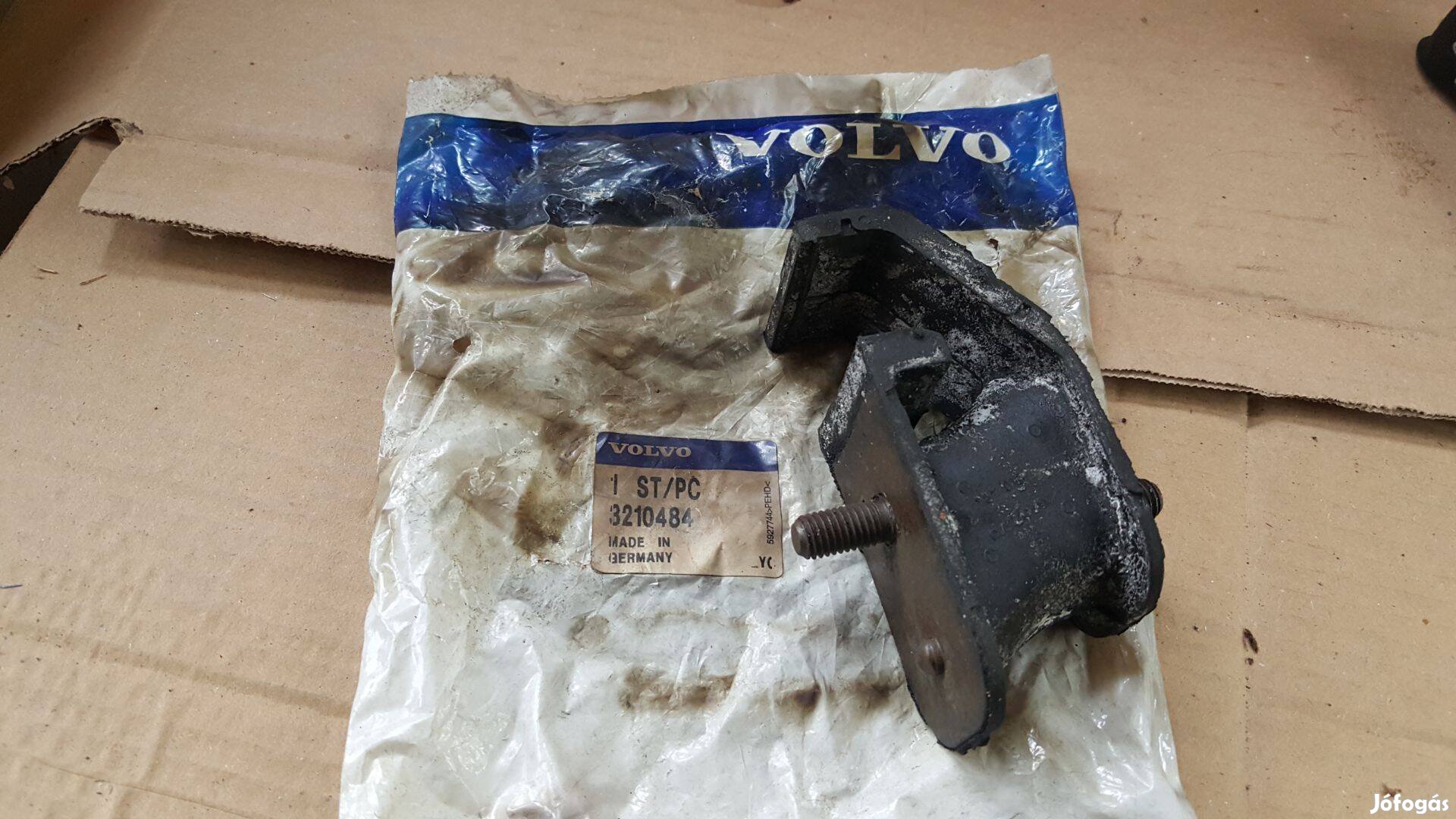 Volvo 3210484 340 360 motortartóbak