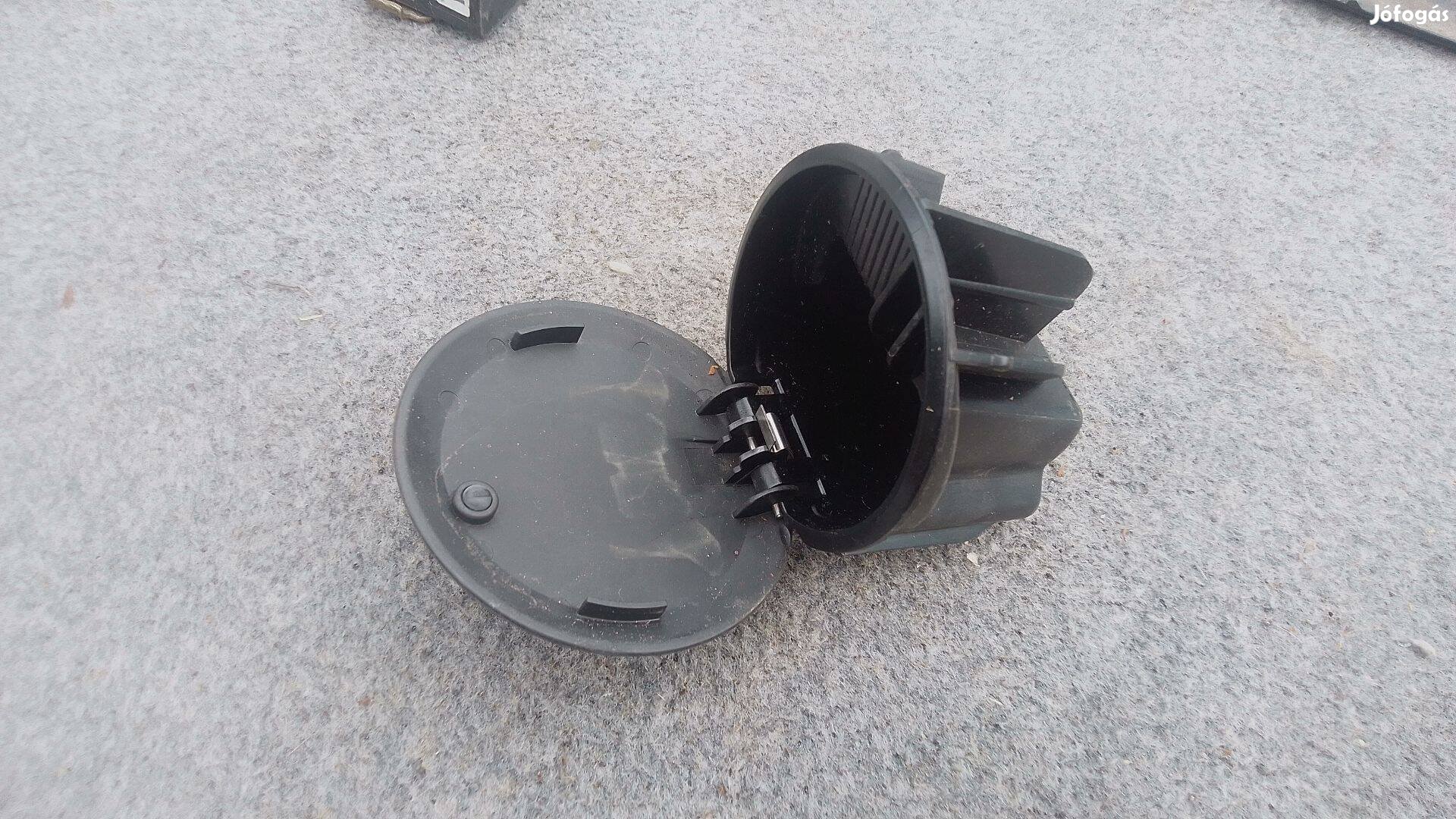 Volvo 3409994 XC90 ashtray hamutartó nagyon ritka