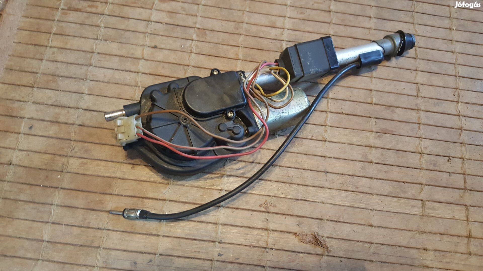 Volvo 3454000 440 460 elektromos antenna