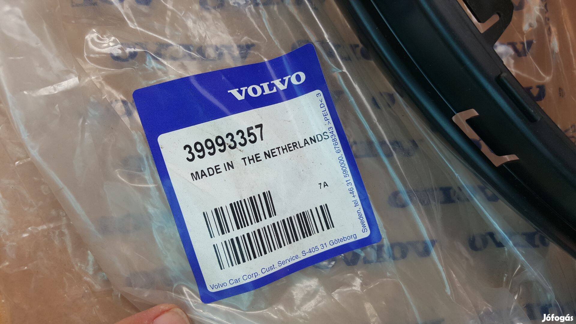 Volvo 39993357 S60 bal első lökhárító díszléc