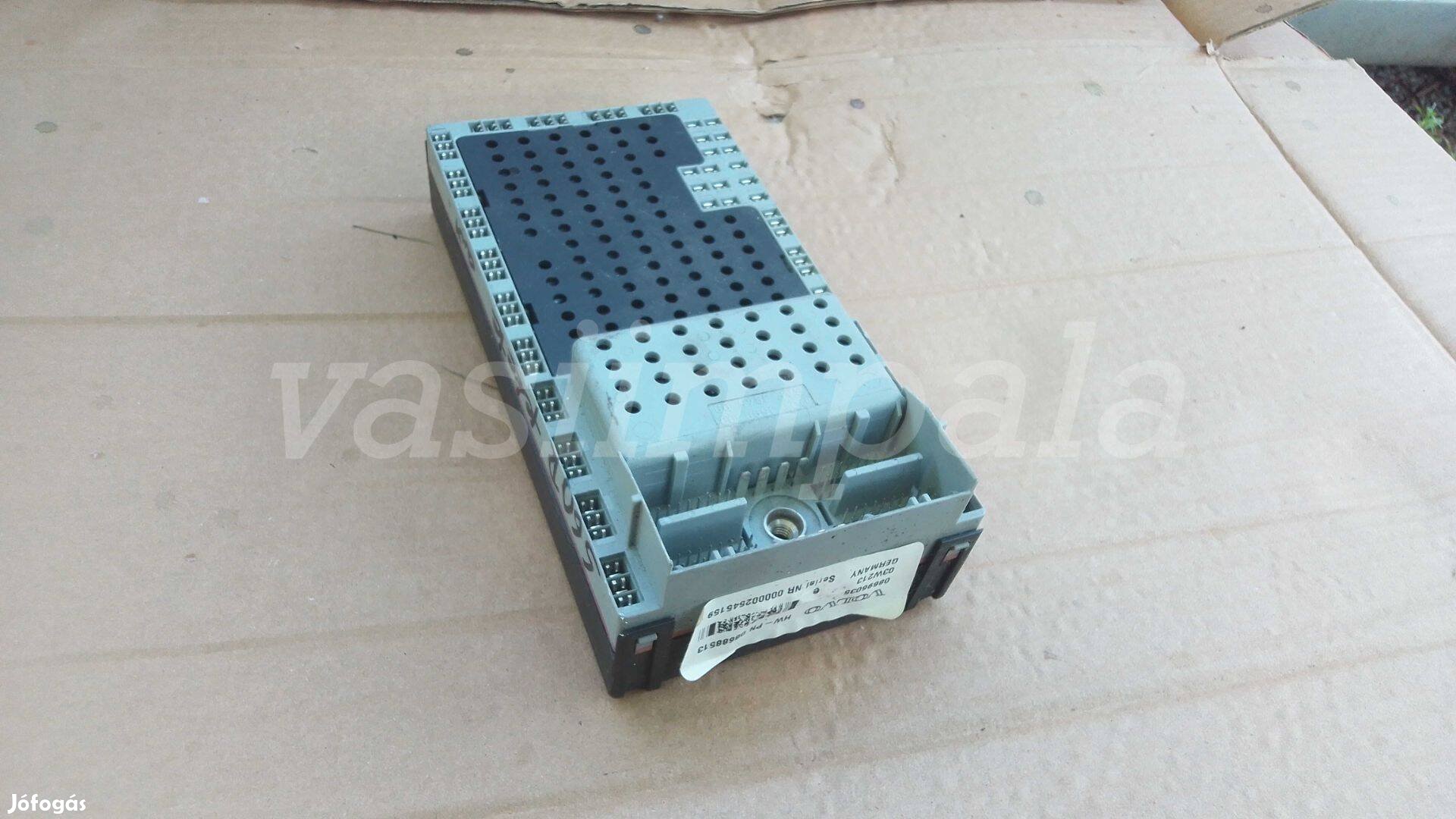 Volvo 8696035 S60 S80 V70 XC70 C90 CEM