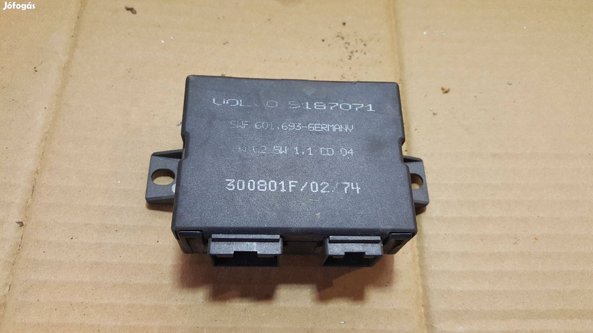 Volvo 9187071 940 960 S40 V40 S70 V70 C70 tolatóradar elektronika