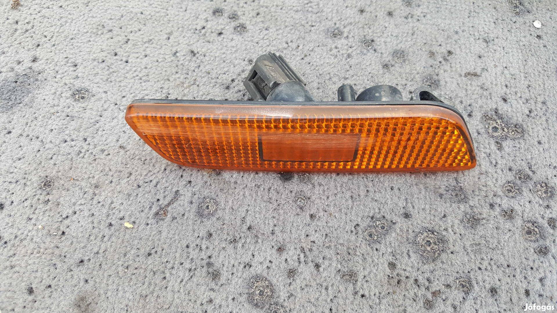 Volvo 9190951 S80 jobb szélességjelző