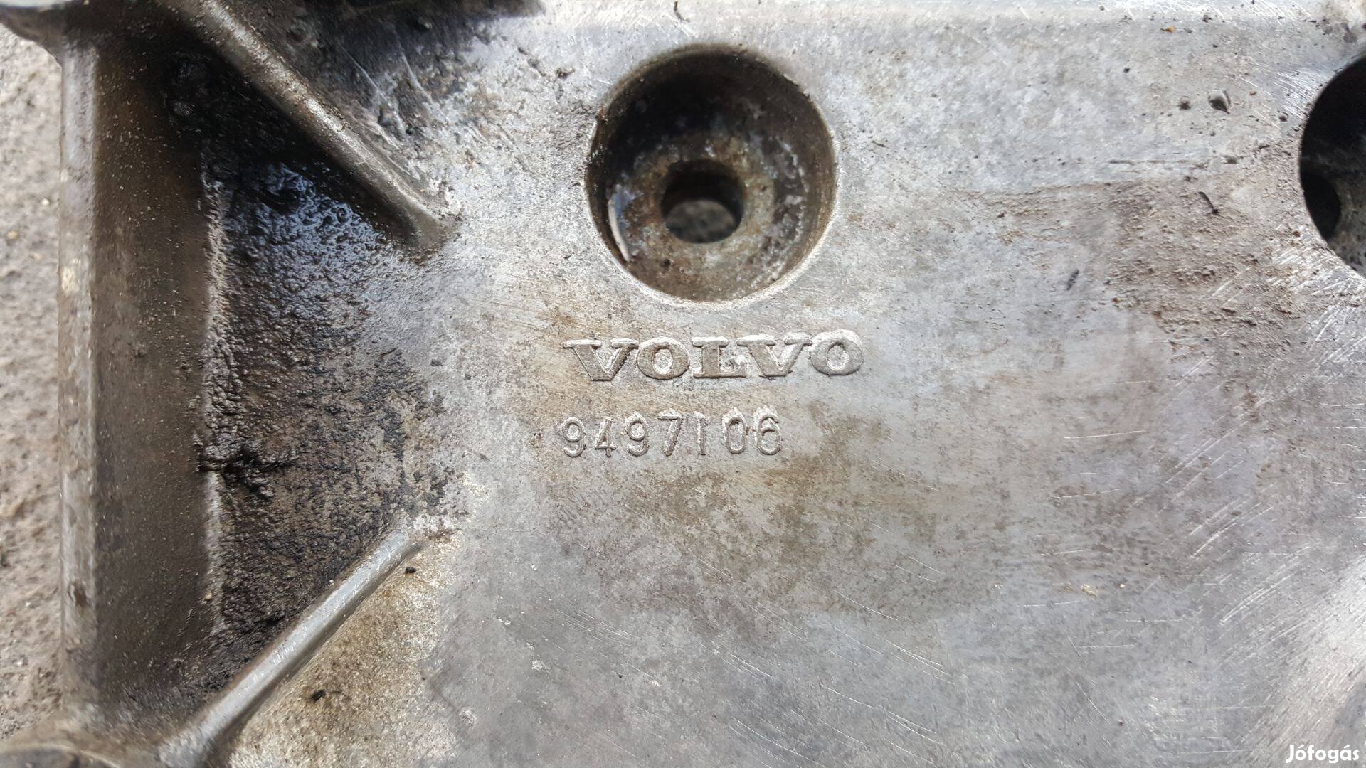 Volvo 9497106 S60 S70 S80 V70 XC70 C70 XC90 benzines segédb. tartó