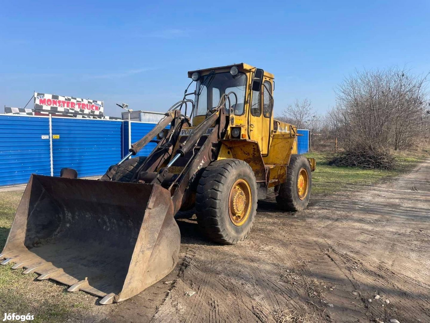 Volvo Bm 4300 Homlokrakodó