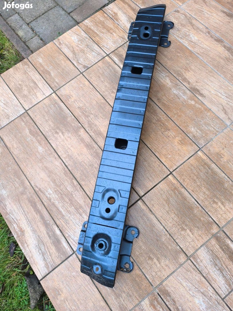 Volvo C30 hátsó lökhárító gerenda