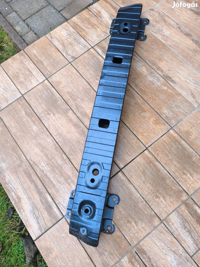 Volvo C30 lökhárító gerenda