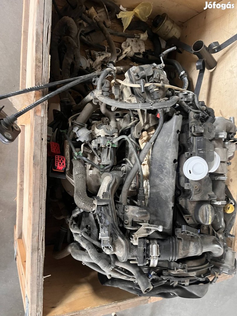 Volvo D4 162T motor