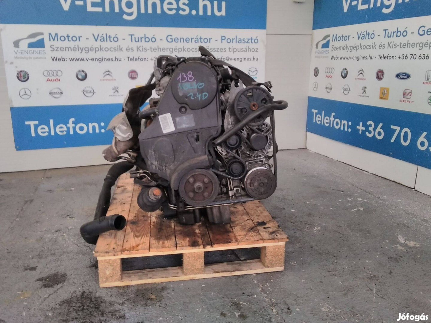 Volvo D5244T5 2.4 D bontott motor