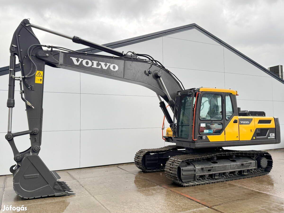 Volvo EC220D / 9 üzemóra / Lízing 20%-tól