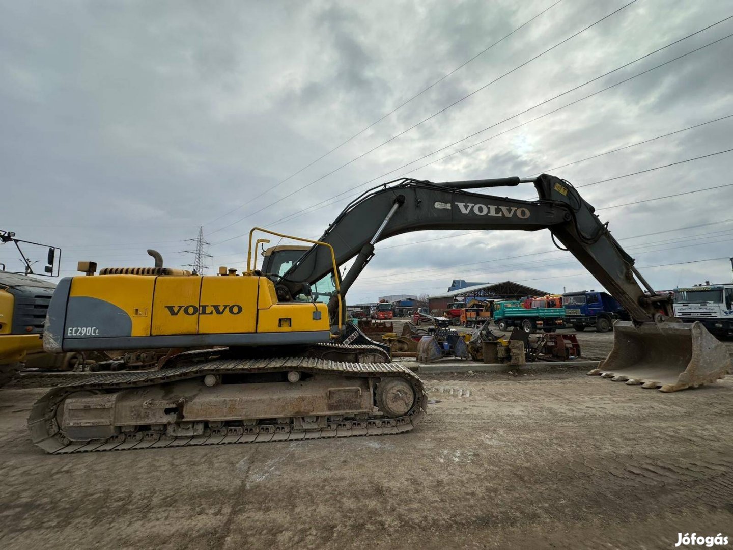 Volvo EC290CL lánctalpas kotró