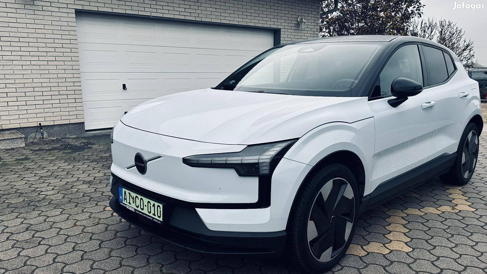 Volvo EX30 Single Motor Extended Range Core