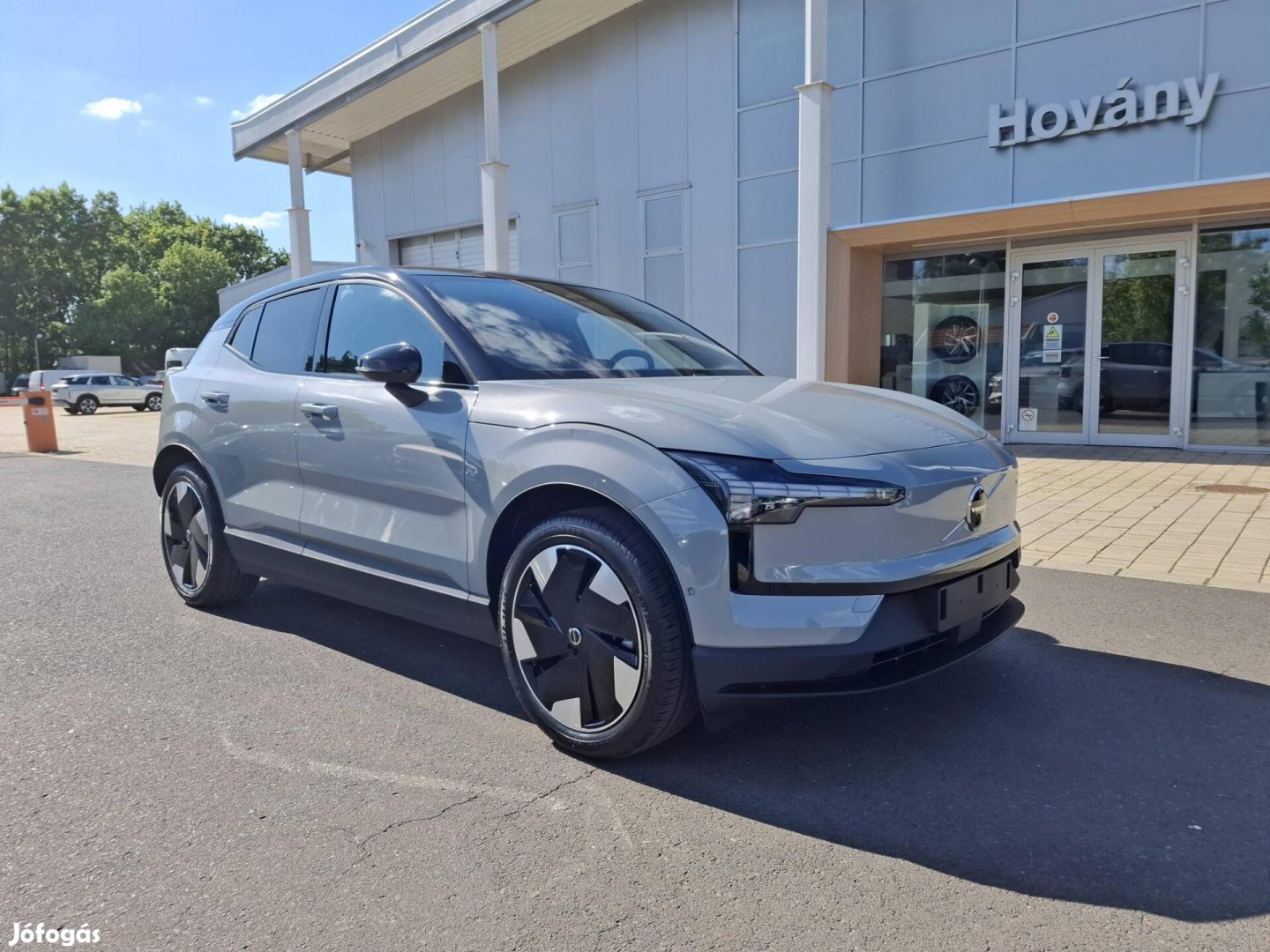 Volvo EX30 Single Motor Extended Range Ultra 4...