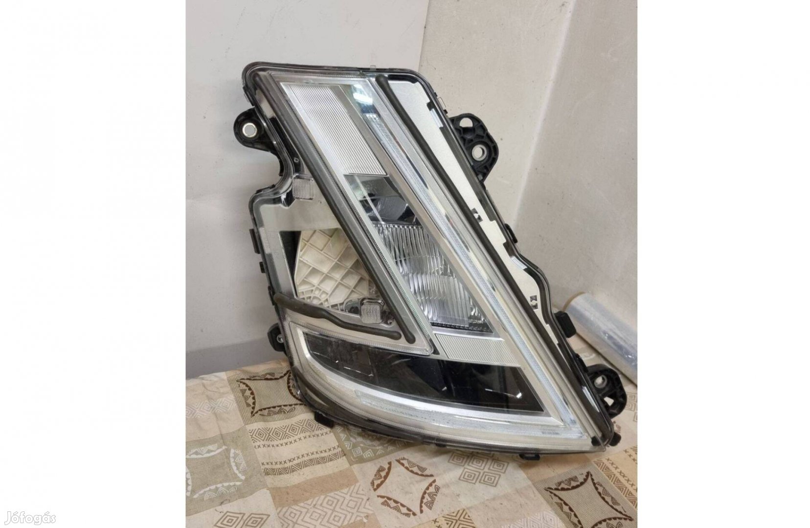 Volvo FH FH5 Jobb első led fényszóró 24056514
