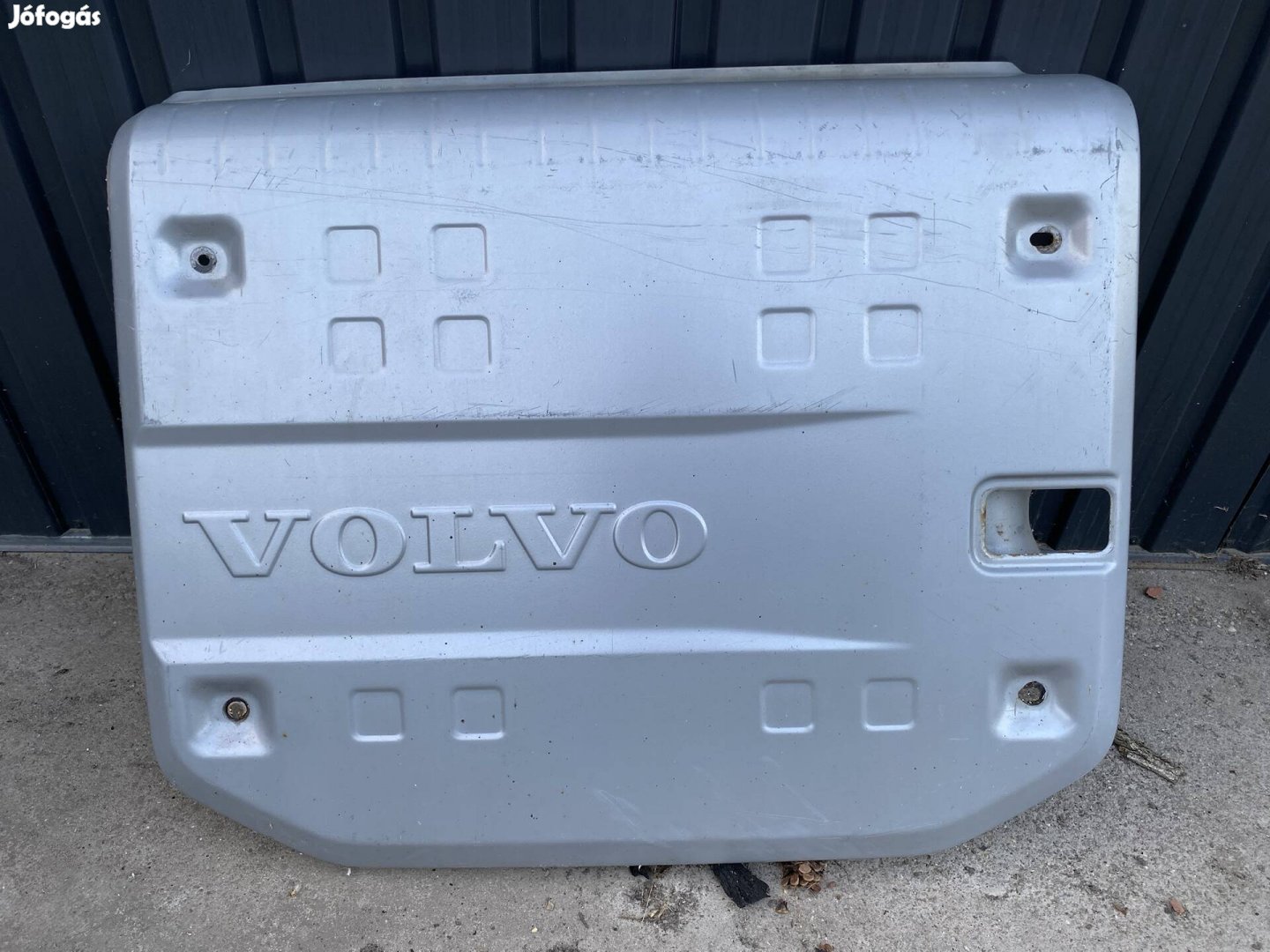 Volvo FH kipufogó hővédő