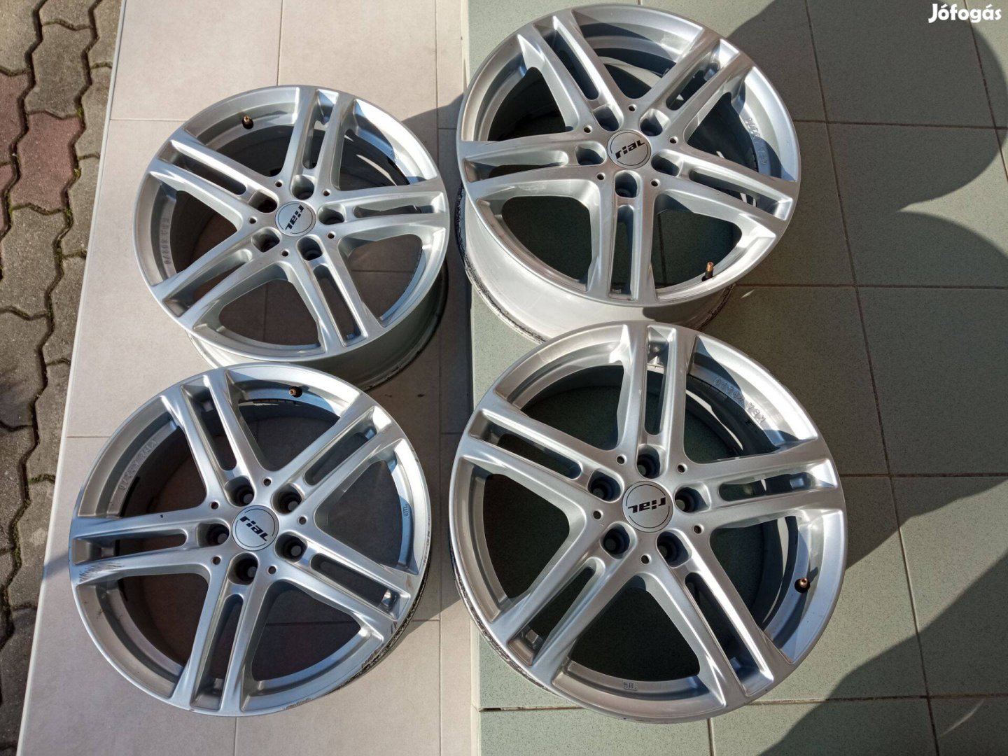 Volvo Ford Alufelni Felni 17" R17 17 5x108 7,5x17" ET47