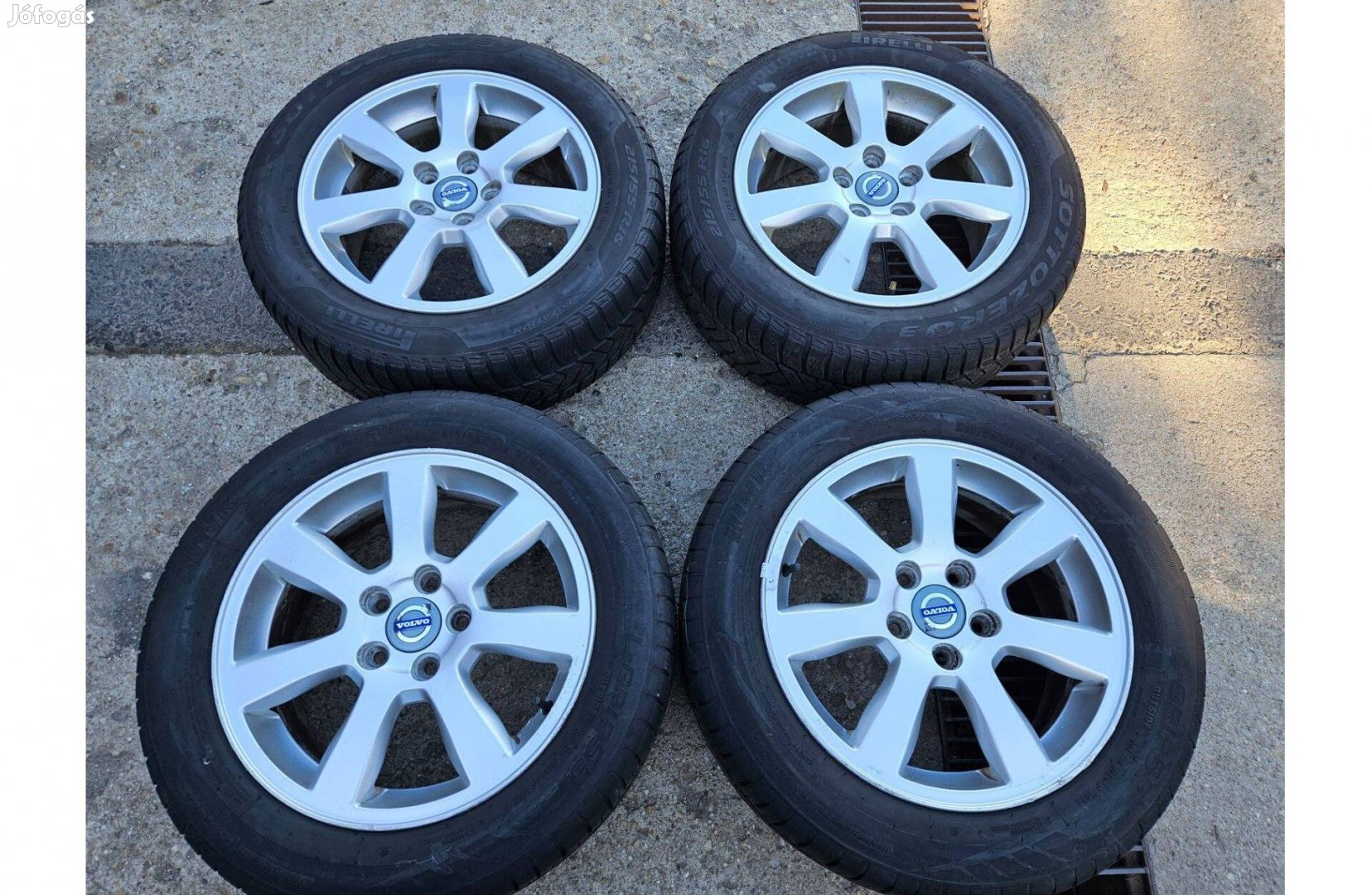 Volvo Gyári 16" colos alufelni garnitúra, 5x108 lyukosztás