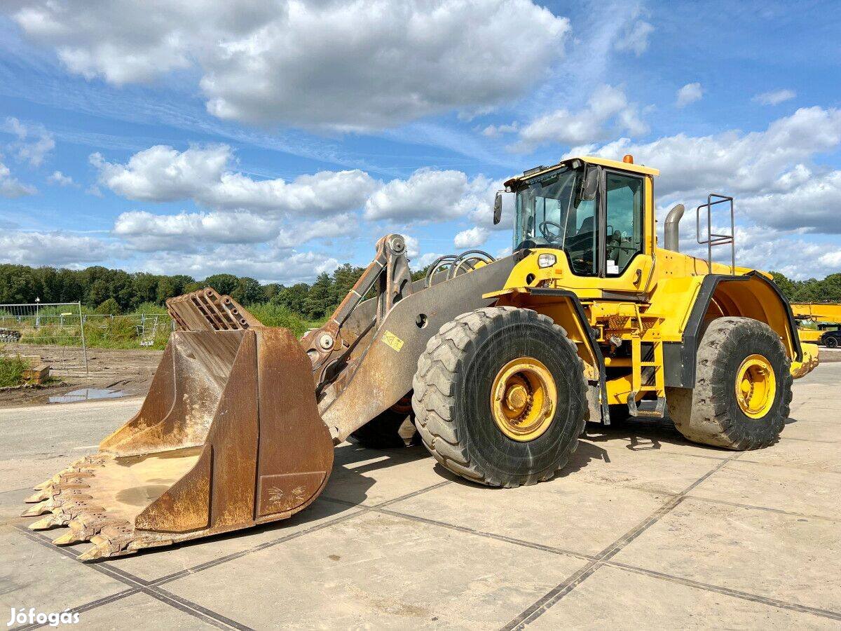 Volvo L220F / 20.271 üzemóra / Lízing 20%-tól