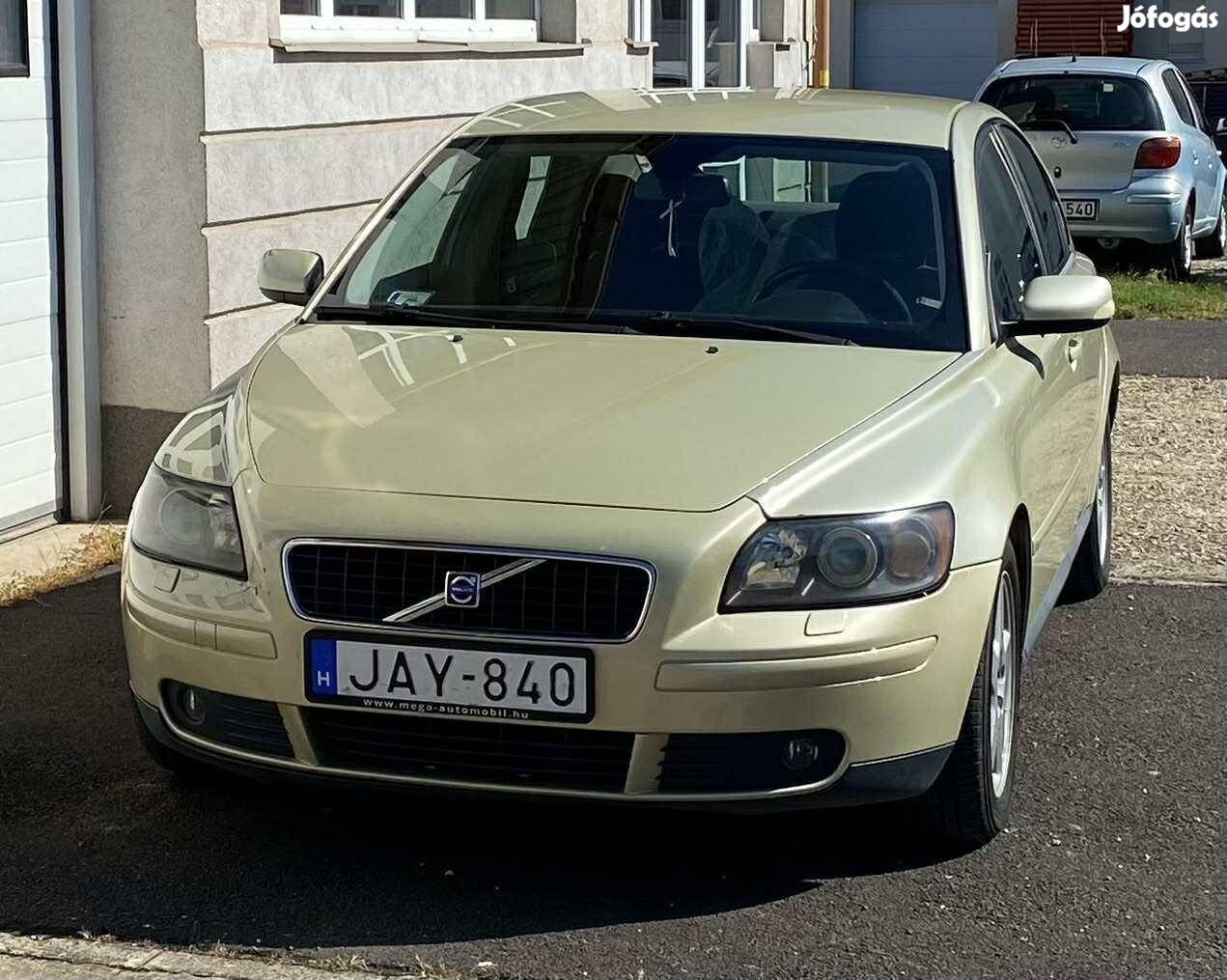 Volvo S40 2.4 Momentum Öthengeres - Magyarországi