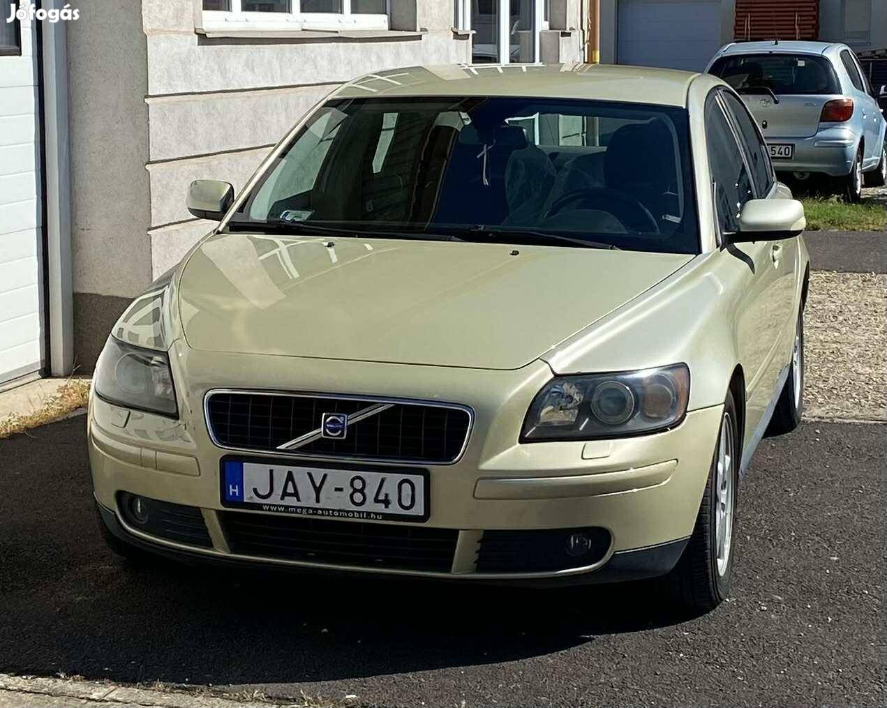 Volvo S40 2.4 Momentum Öthengeres - Magyarországi