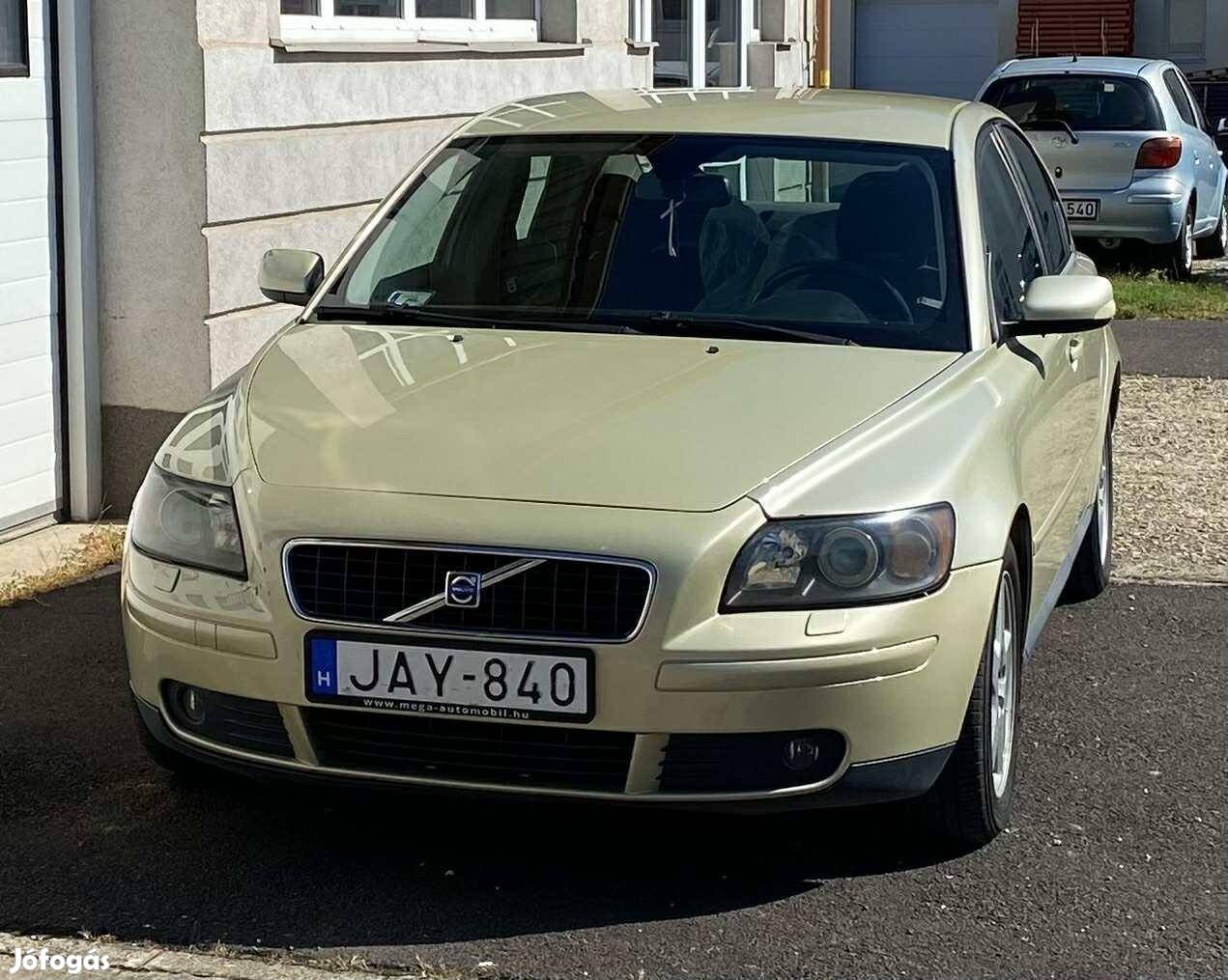 Volvo S40 2.4 Momentum Öthengeres - Magyarországi