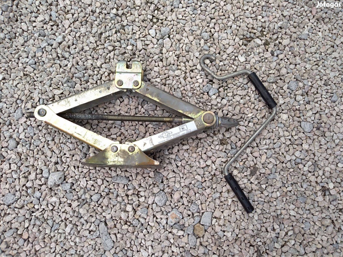 Volvo S40 I (VS) gyári emelő