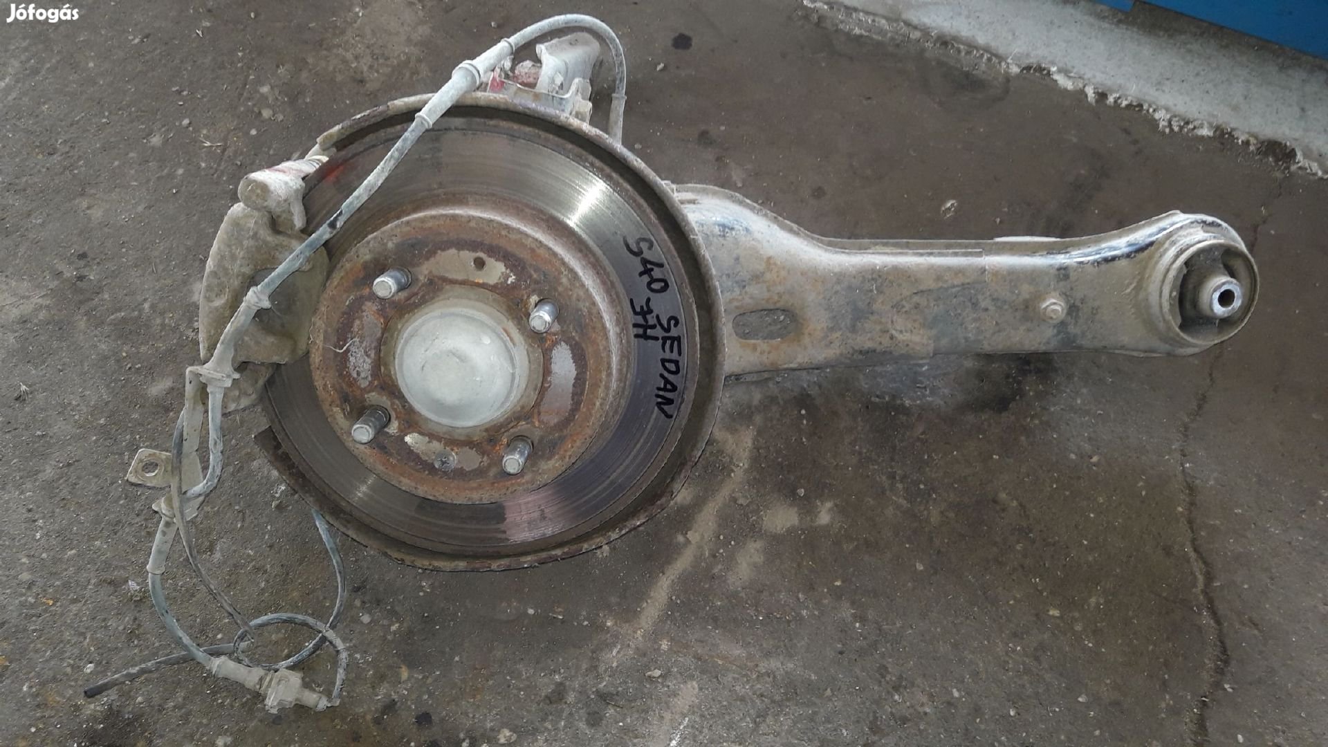 Volvo S40 Jobb Hátsó Lengőkar Csonkállvány Kerékaggyal