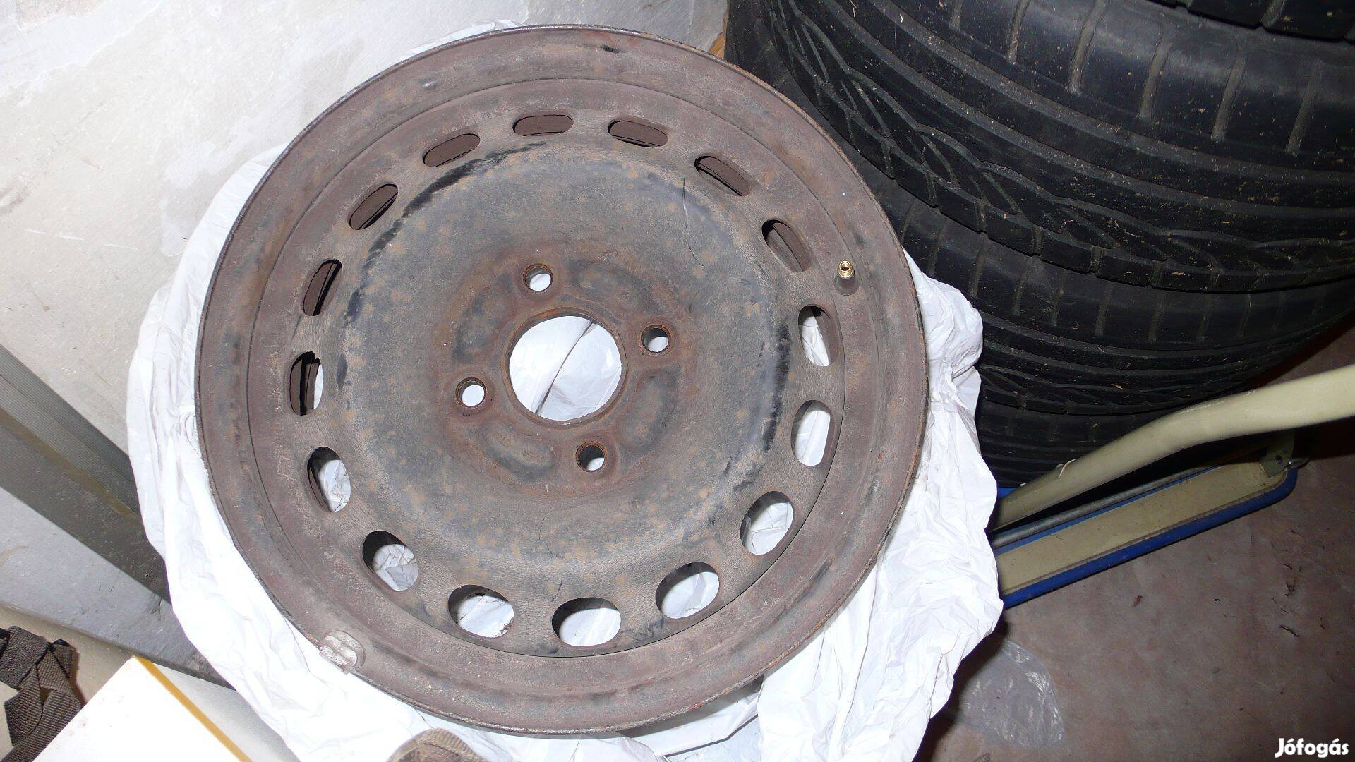 Volvo S40 V40 (2004-ig) Kromag acél felni 6Jx15 (4db)
