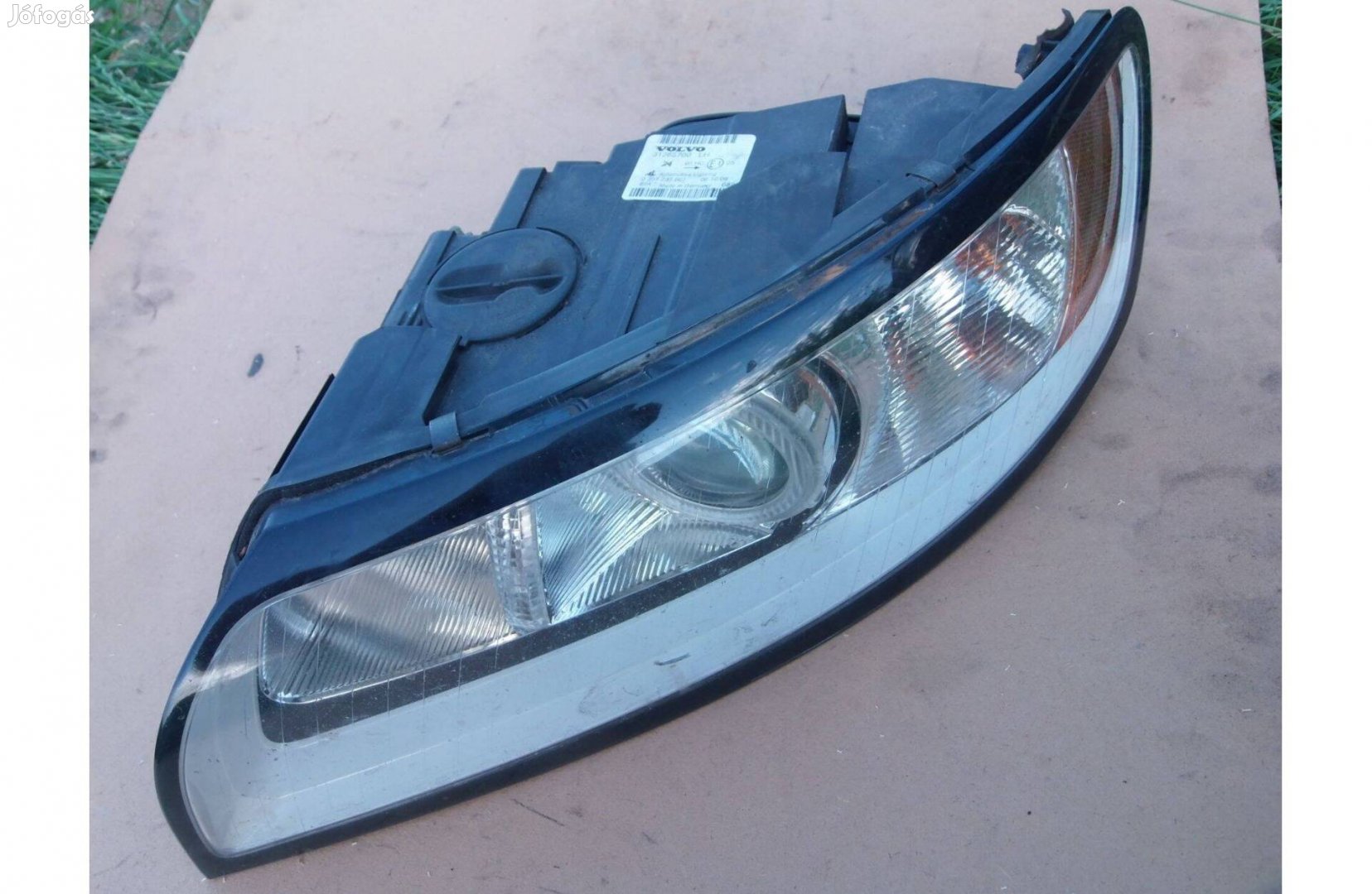 Volvo S40 V50 bal első lámpa halogén 2008-2013