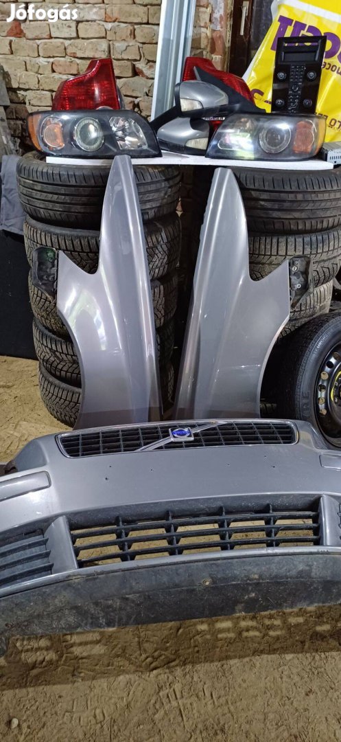 Volvo S40 V50 sárvédő,lökhárító,fényszóró,pótkerék,tükör,rádió stb