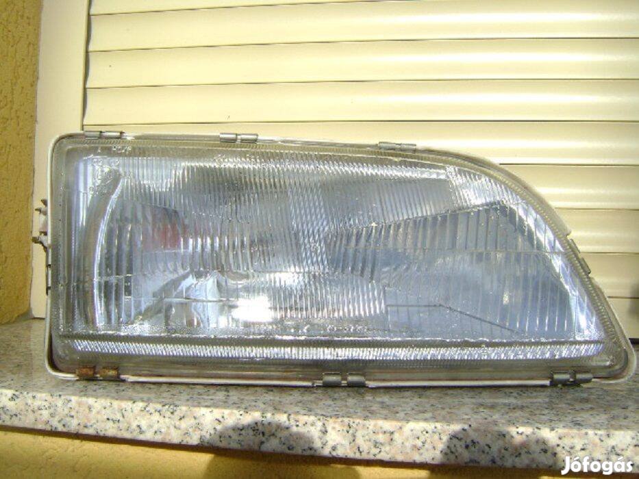 Volvo S40, V40 (1996-2000) jobb első lámpa, eladó