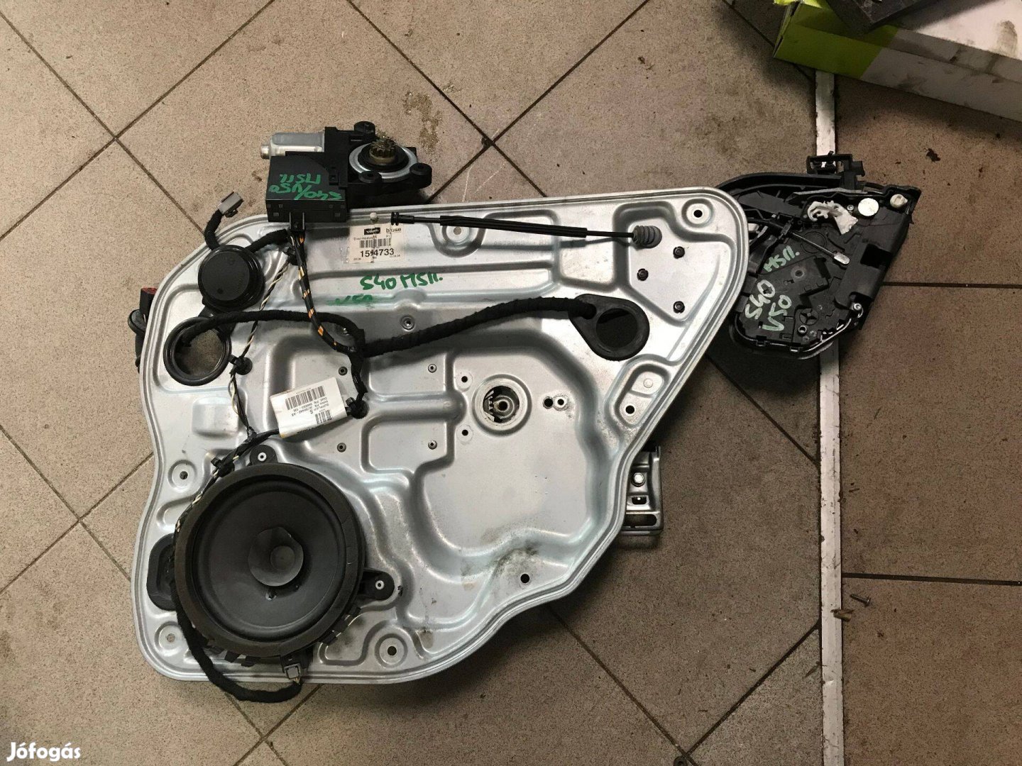 Volvo S40 - jobb hátsó komplett ajtó panel