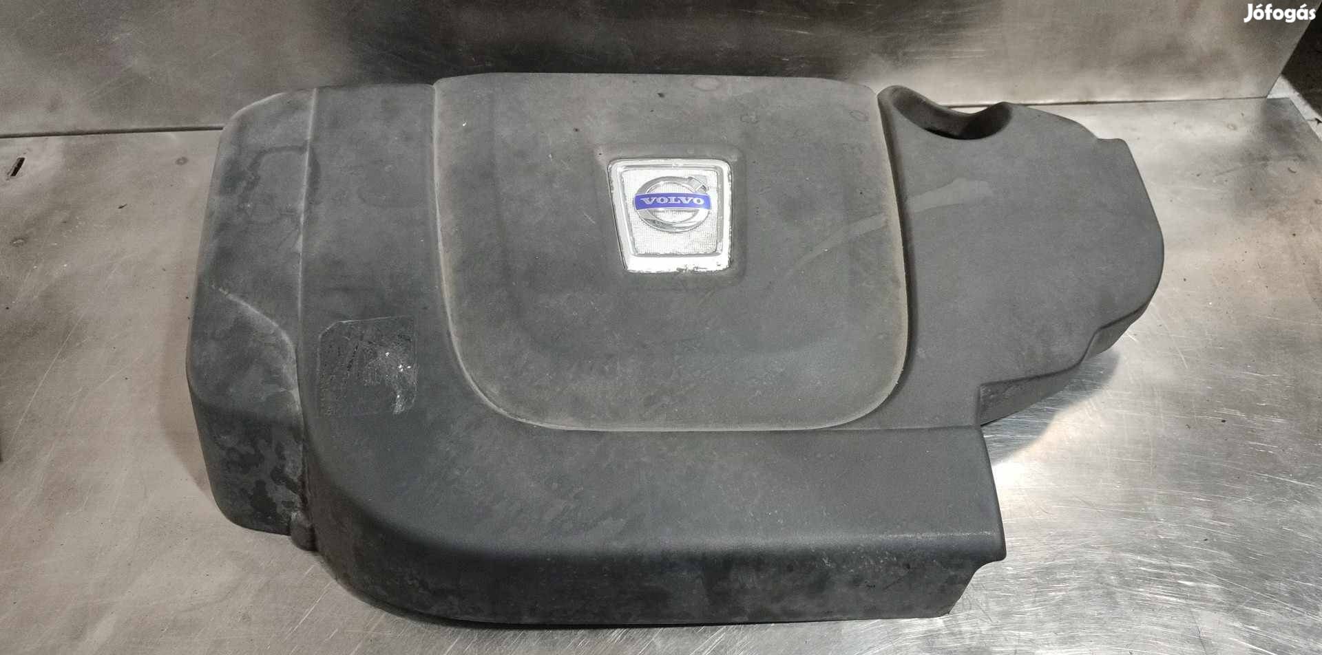 Volvo S60 II 2 MK2 Motorburkolat