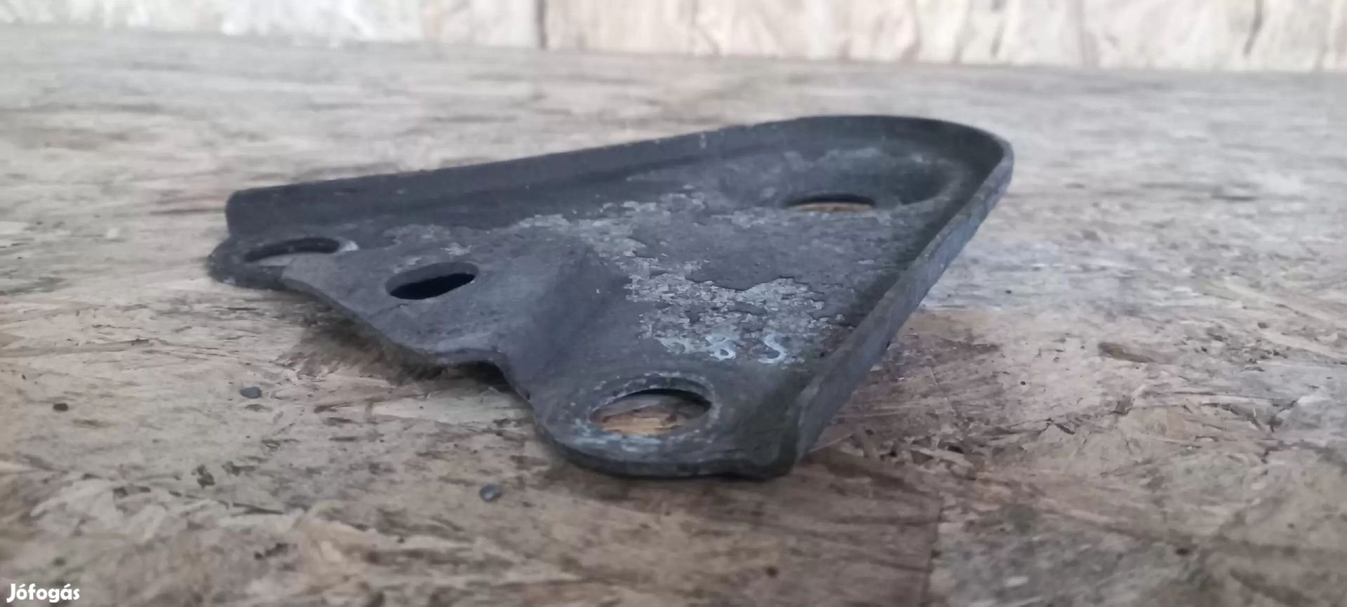 Volvo S60 S80 V70 98- Első bölcső segédkeret hátsó tartó