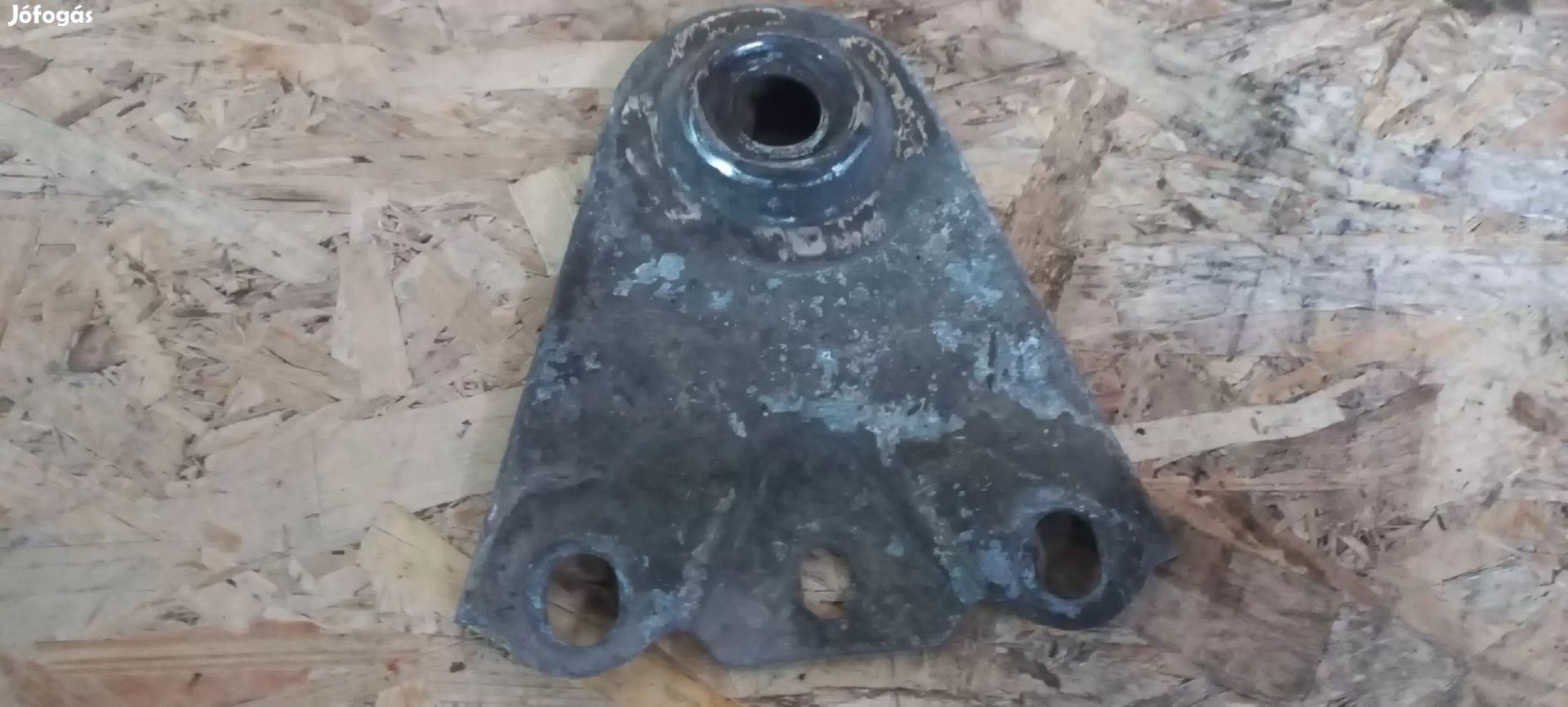 Volvo S60 S80 V70 98- Első bölcső segédkeret hátsó tartó