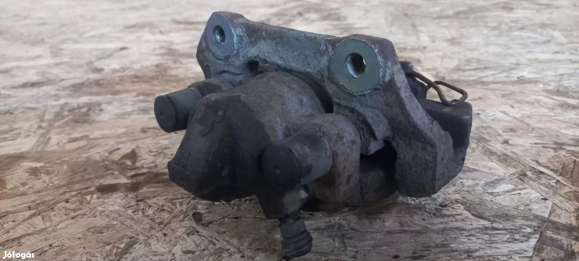 Volvo S60 S80 V70 98- Hátsó féknyereg nyereg nyeregtartó