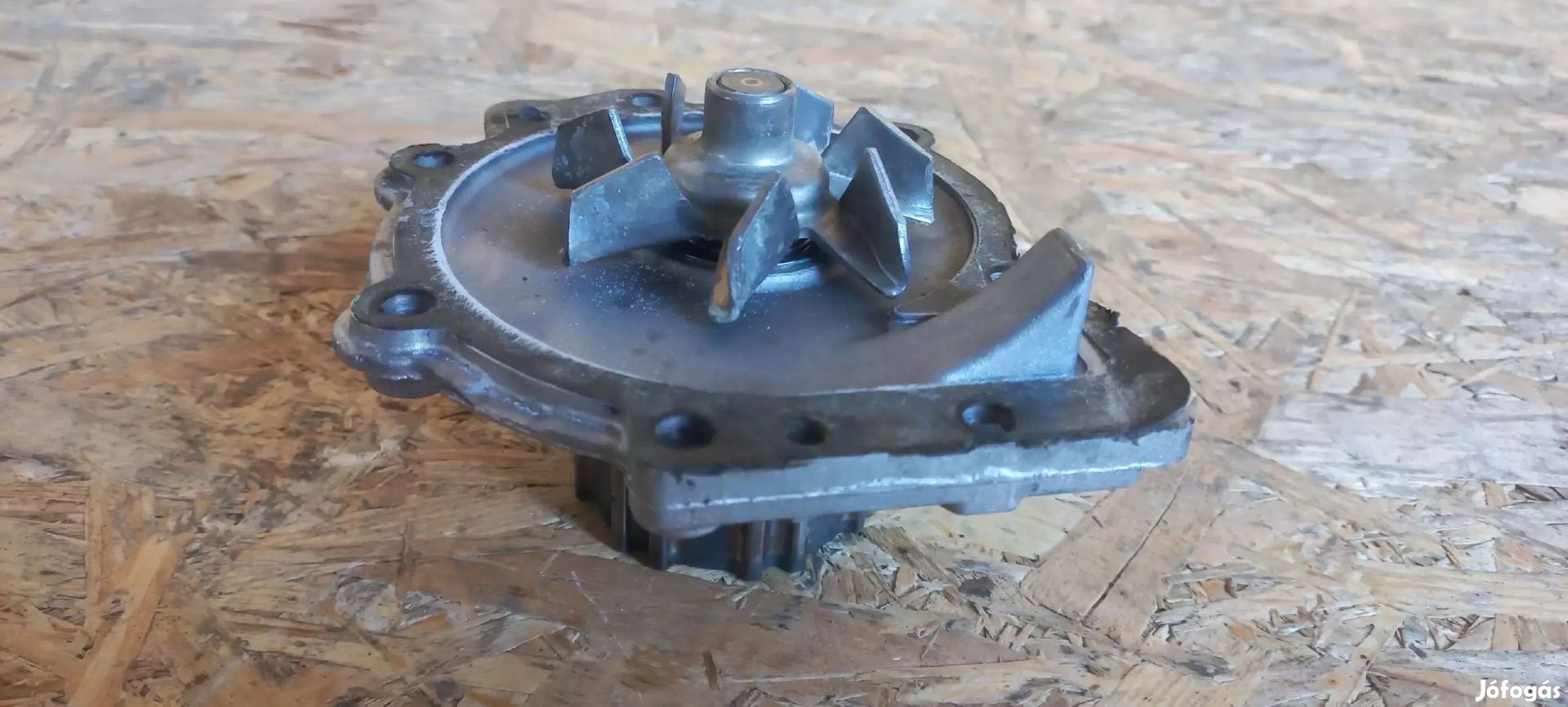 Volvo S60 S80 V70 XC70 CX90 98- Vízpumpa vízkeringető 1910