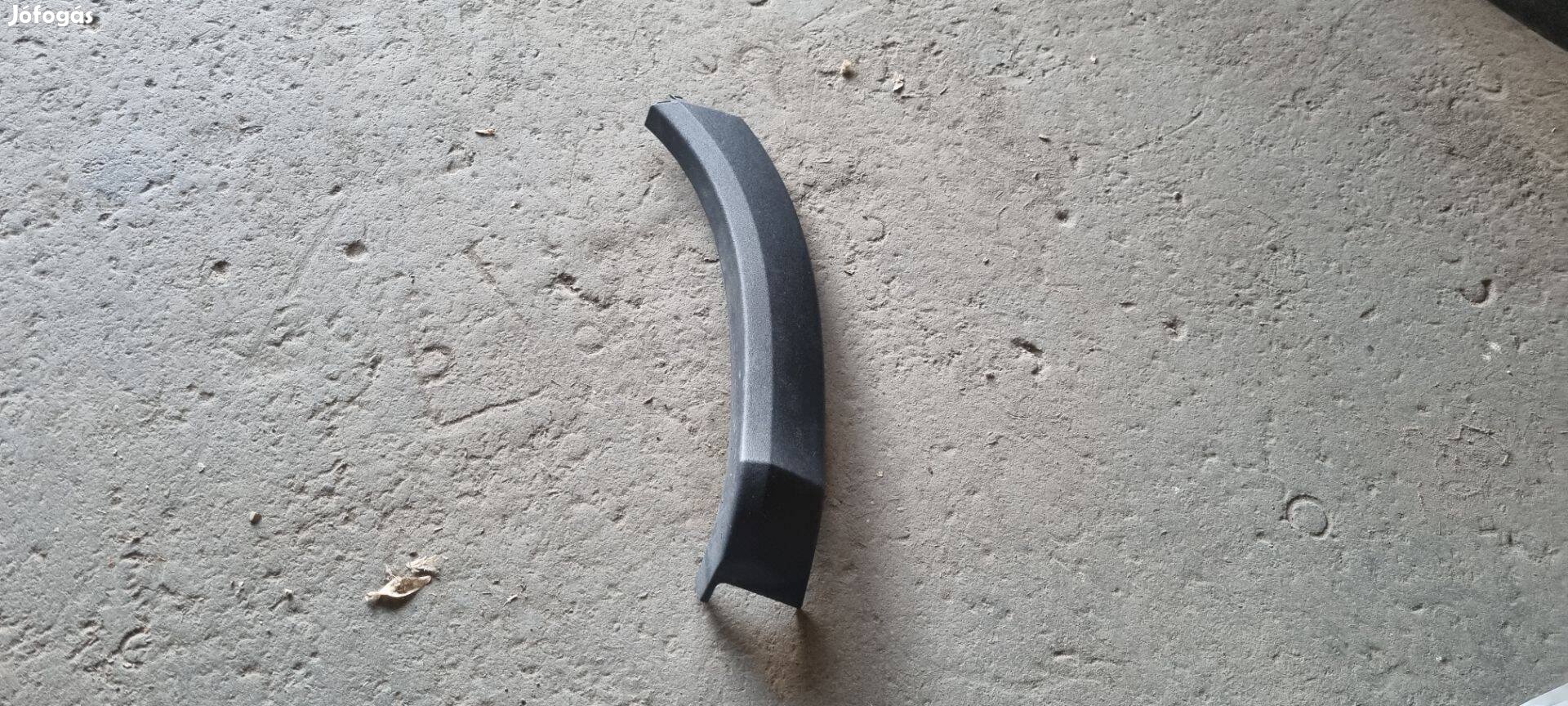 Volvo S60 V60 Cross country Bal hátsó kerékív díszléc 31448947